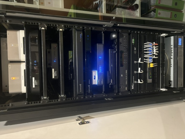Control 4 automation, Luxul gateway, Leaf video distribution, Sonos audio distribution Control 4 automation, Luxul gateway, Leaf video distribution, Sonos audio distribution